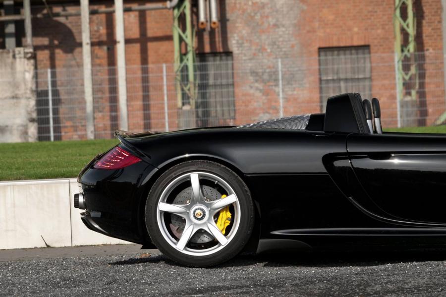 Детали экстерьера Porsche Carrera GT by Edo Competition 2015 года  (фото 14 из 16)
